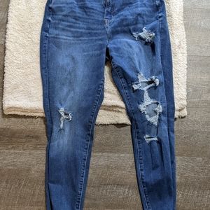 American Eagle Distressed curvy hi rise jegging jeans size 10 short